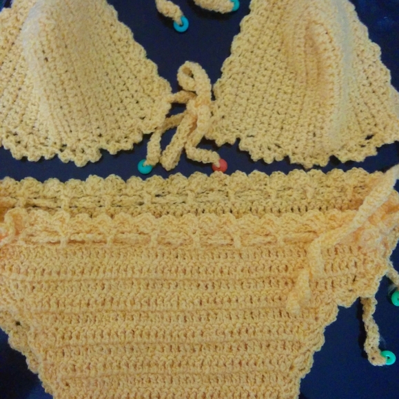 Yellow crochet bikini set, handmade, ready to ship - Picture 10 of 10